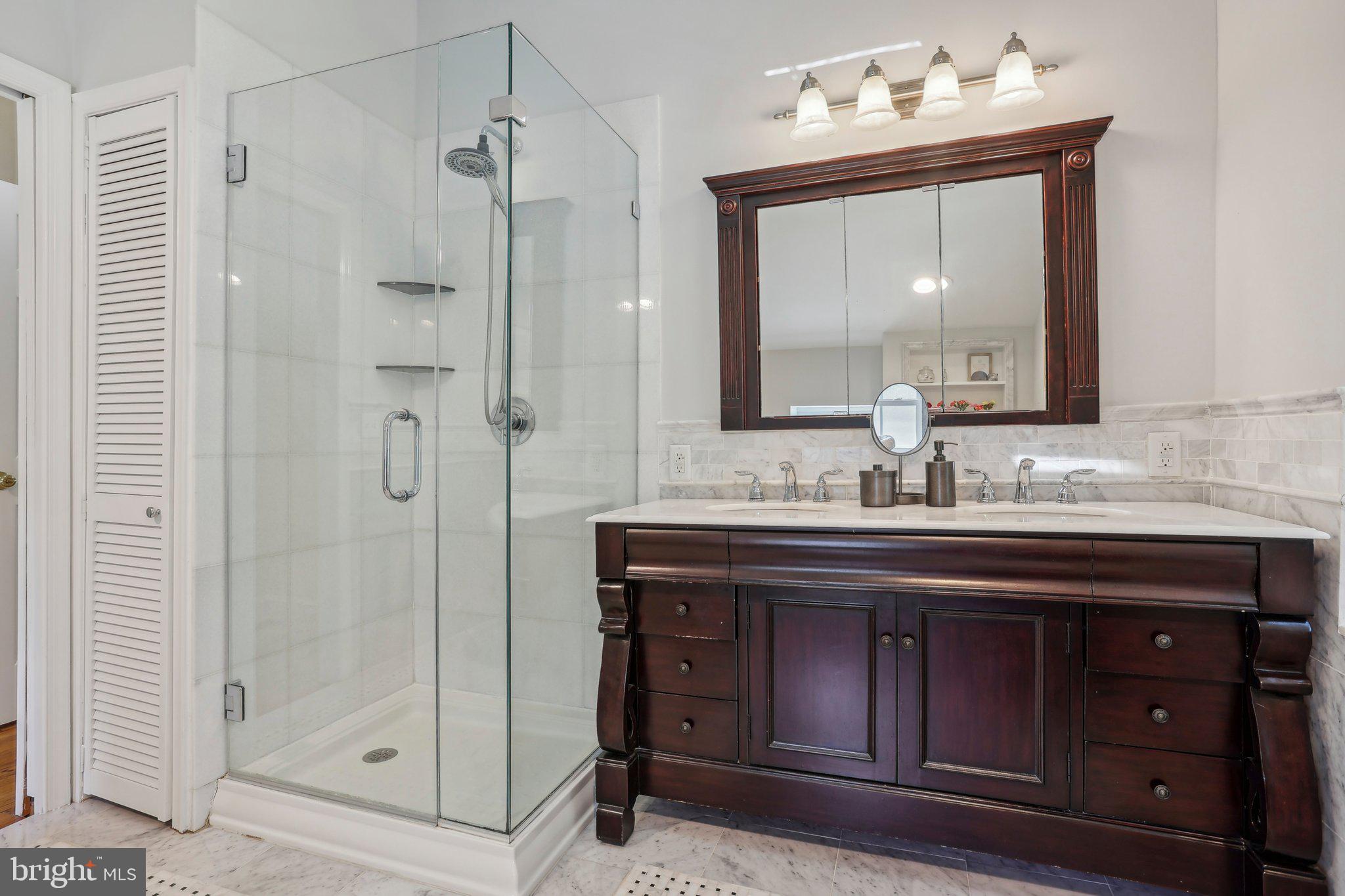 102 West Gravers Lane Philadelphia, PA 19118 - Photo 34 of 51