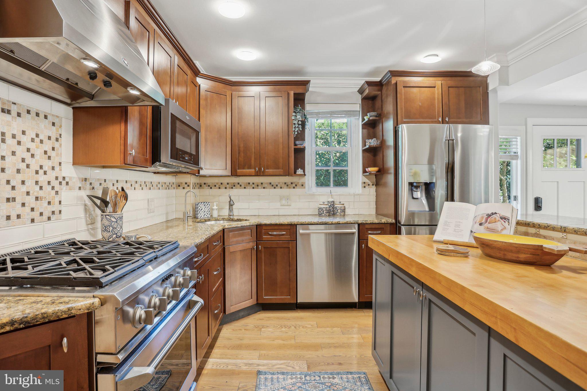 102 West Gravers Lane Philadelphia, PA 19118 - Photo 10 of 51