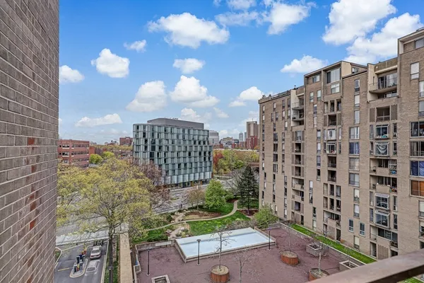$4,500 | 44 Washington Street, Unit 801, Brookline, MA 02445