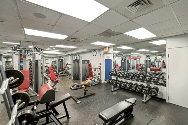 $4,500 | 44 Washington Street, Unit 801, Brookline, MA 02445