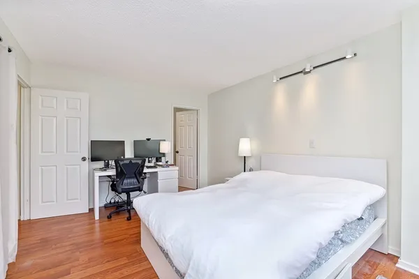 $4,500 | 44 Washington Street, Unit 801, Brookline, MA 02445