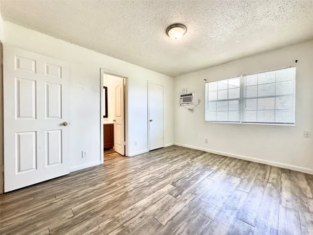$799 | 1015 Gardner Road, Unit C, Austin, TX 78721