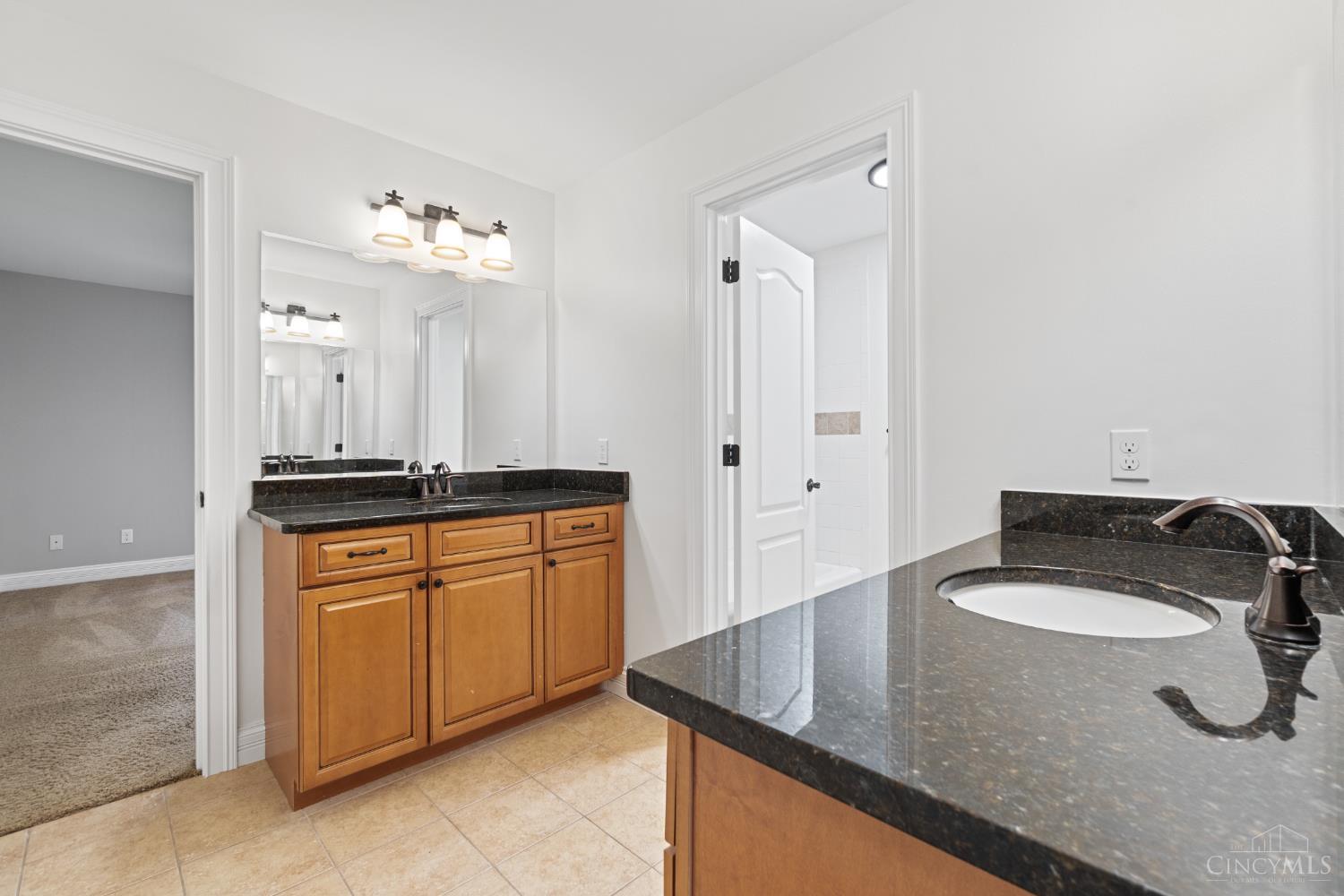 163 Compton Road Wyoming, OH 45215 - Photo 26 of 47 Gallery Image 26