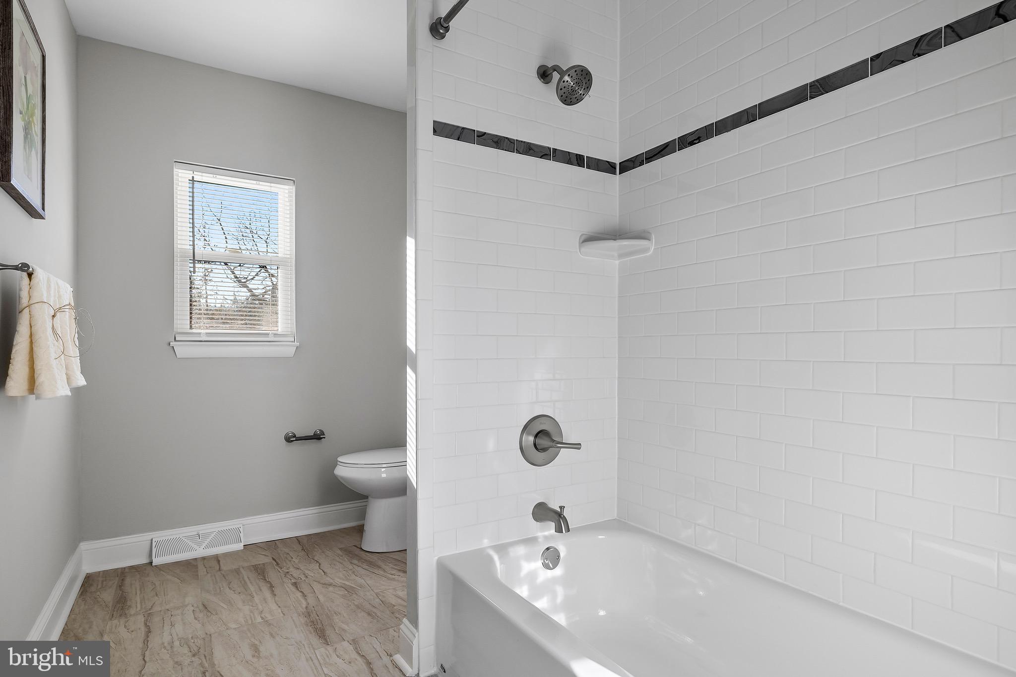 1101 West Valleybrook Road Cherry Hill, NJ 08034 - Photo 15 of 26
