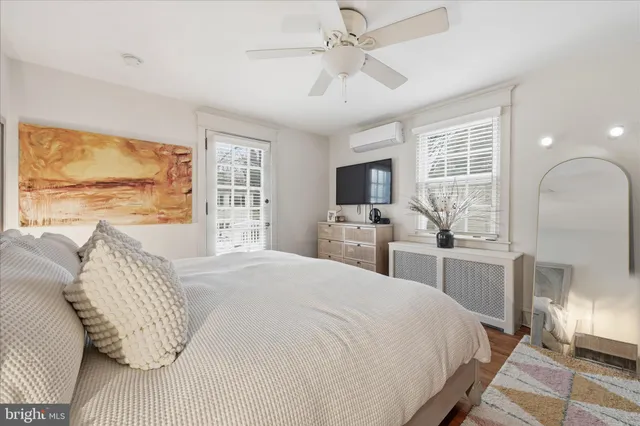 $649,900 | 8102 Eastern Avenue, Glenside, PA 19038