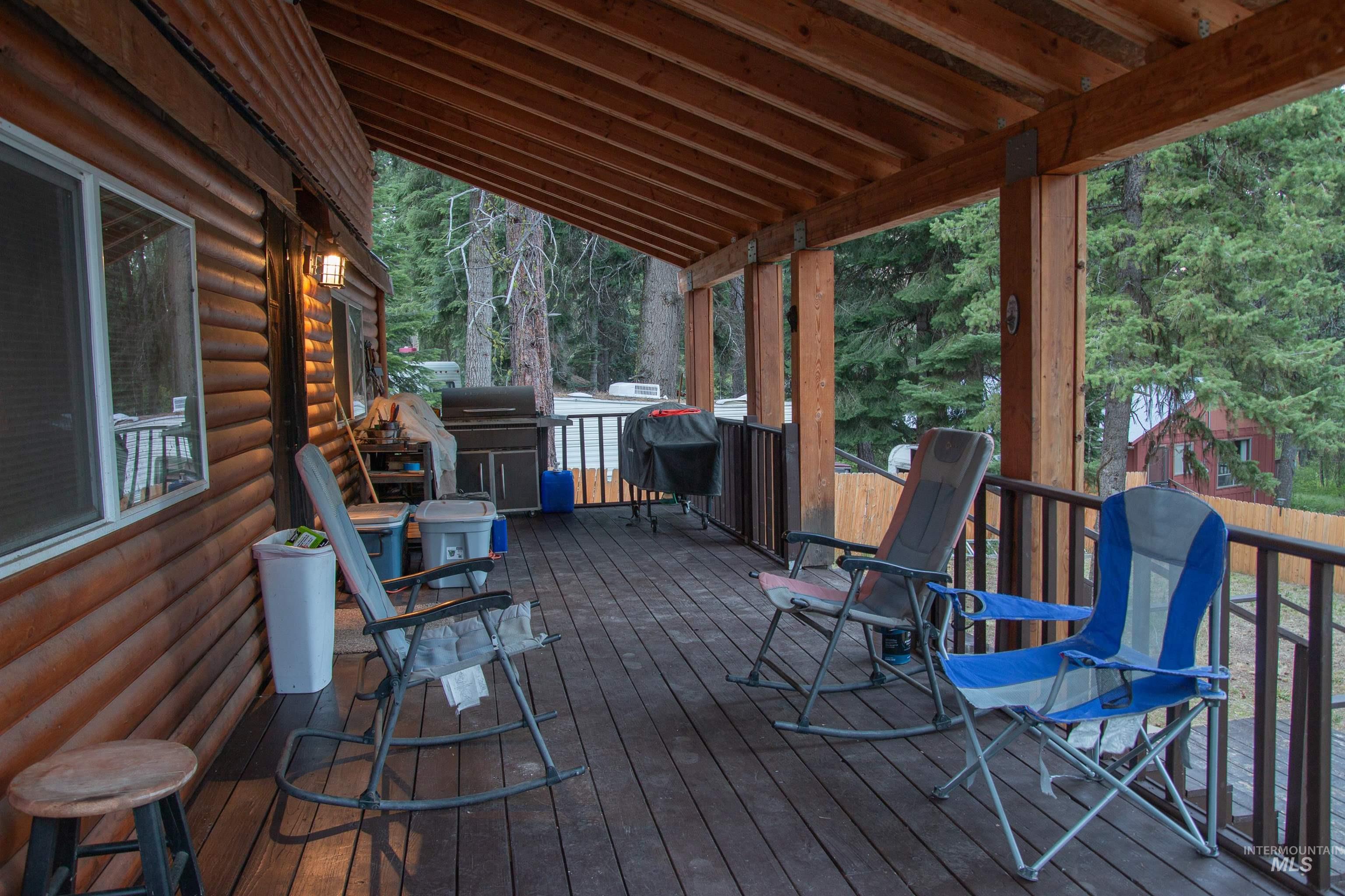 598 West Mountain Road Cascade, ID 83611 - Photo 3 of 24