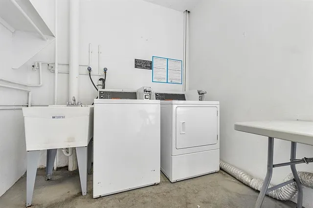 $164,000 | 608 Northeast 2nd Street, Unit 241, Dania Beach, FL 33004