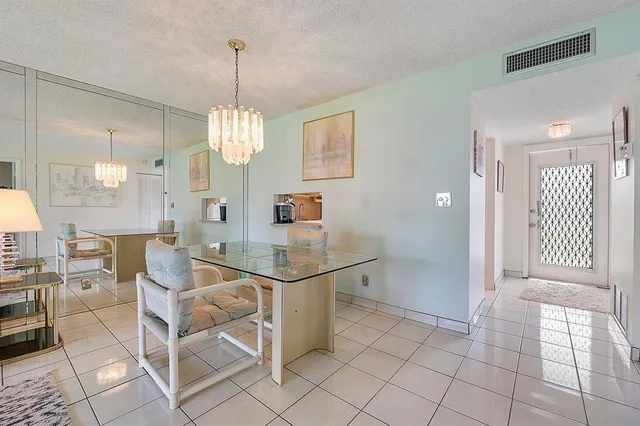 $164,000 | 608 Northeast 2nd Street, Unit 241, Dania Beach, FL 33004