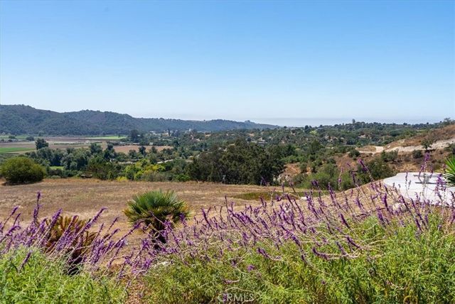 $2,275,000 | 225 Pioneer Circle, Arroyo Grande, CA 93420