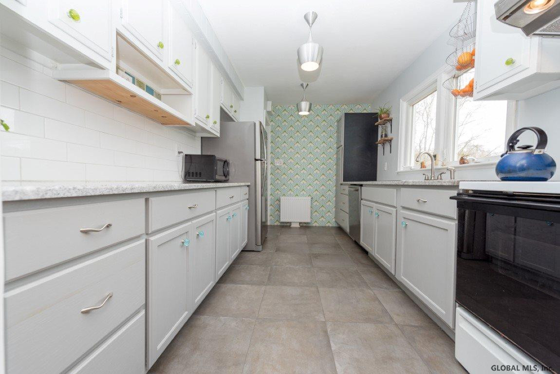 3010 Spawn Road Guilderland, NY 12303 - Photo 4 of 31 Photo 4