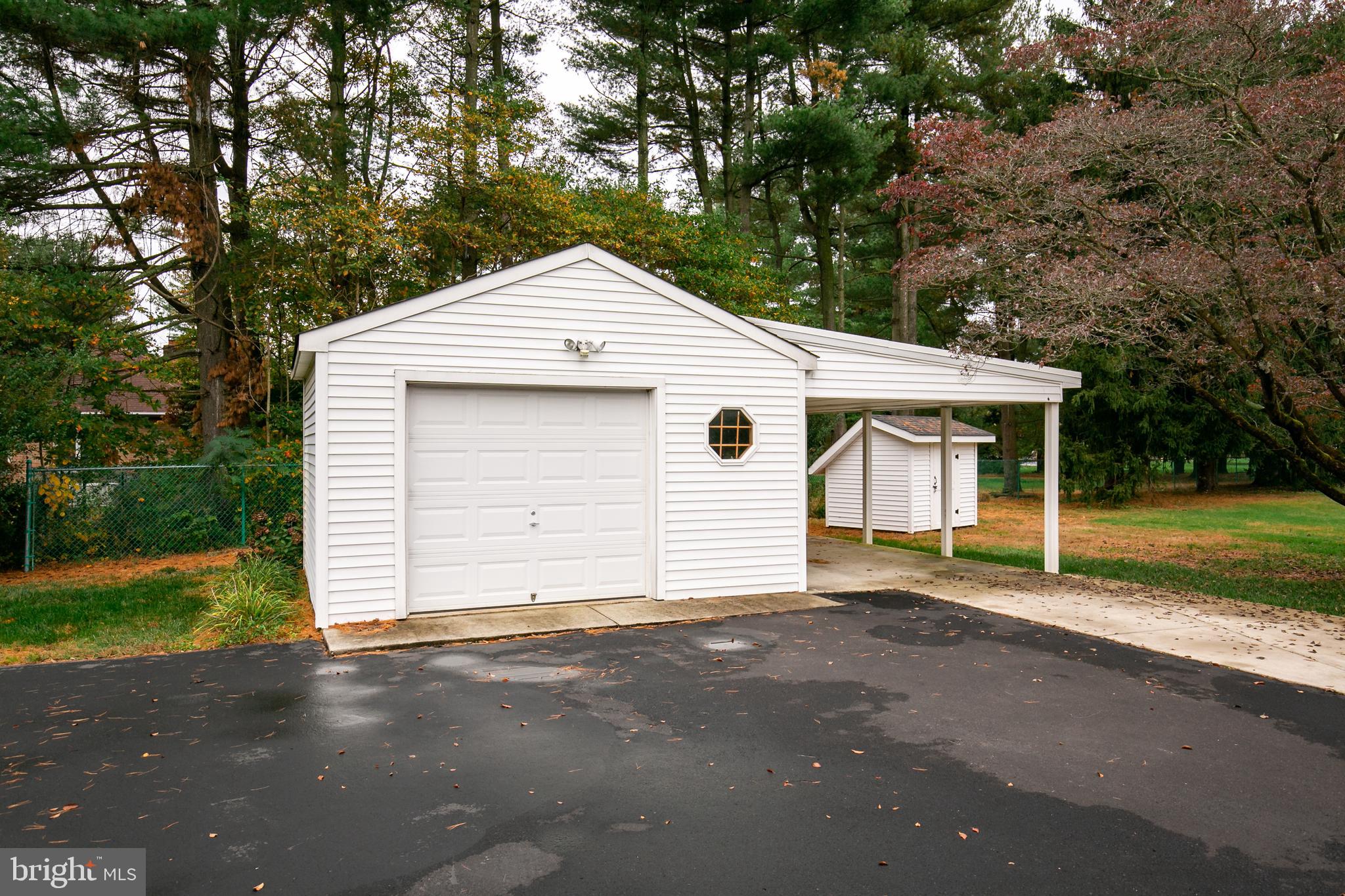 9 Dale Road Burlington, NJ 08016 - Photo 34 of 41 Custom built shed (16x12) w/ attached carport