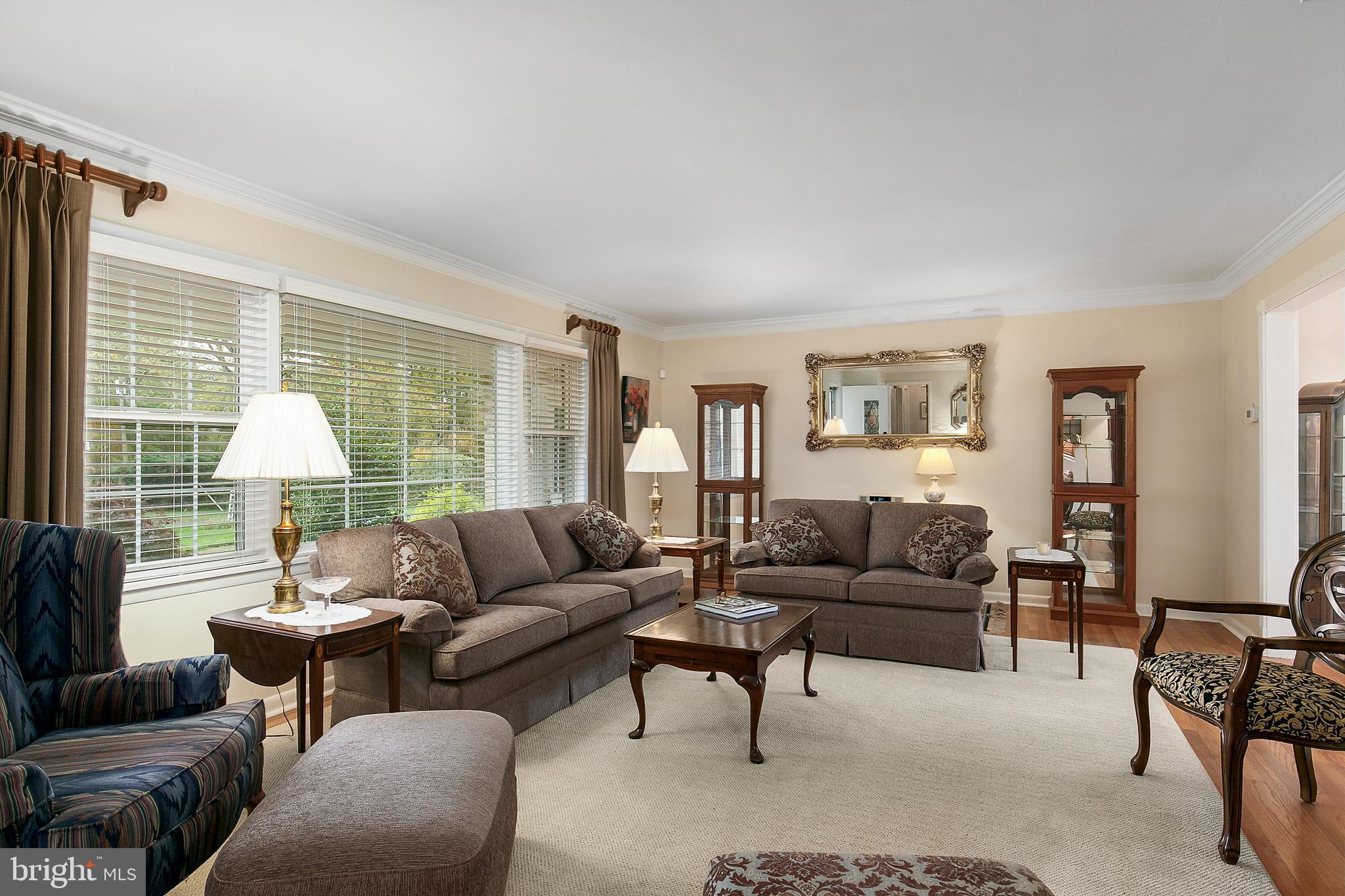 9 Dale Road Burlington, NJ 08016 - Photo 8 of 41 Large living room windows encourage natural light