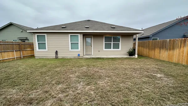 $1,850 | 10811 Hernando Court, Converse, TX 78109