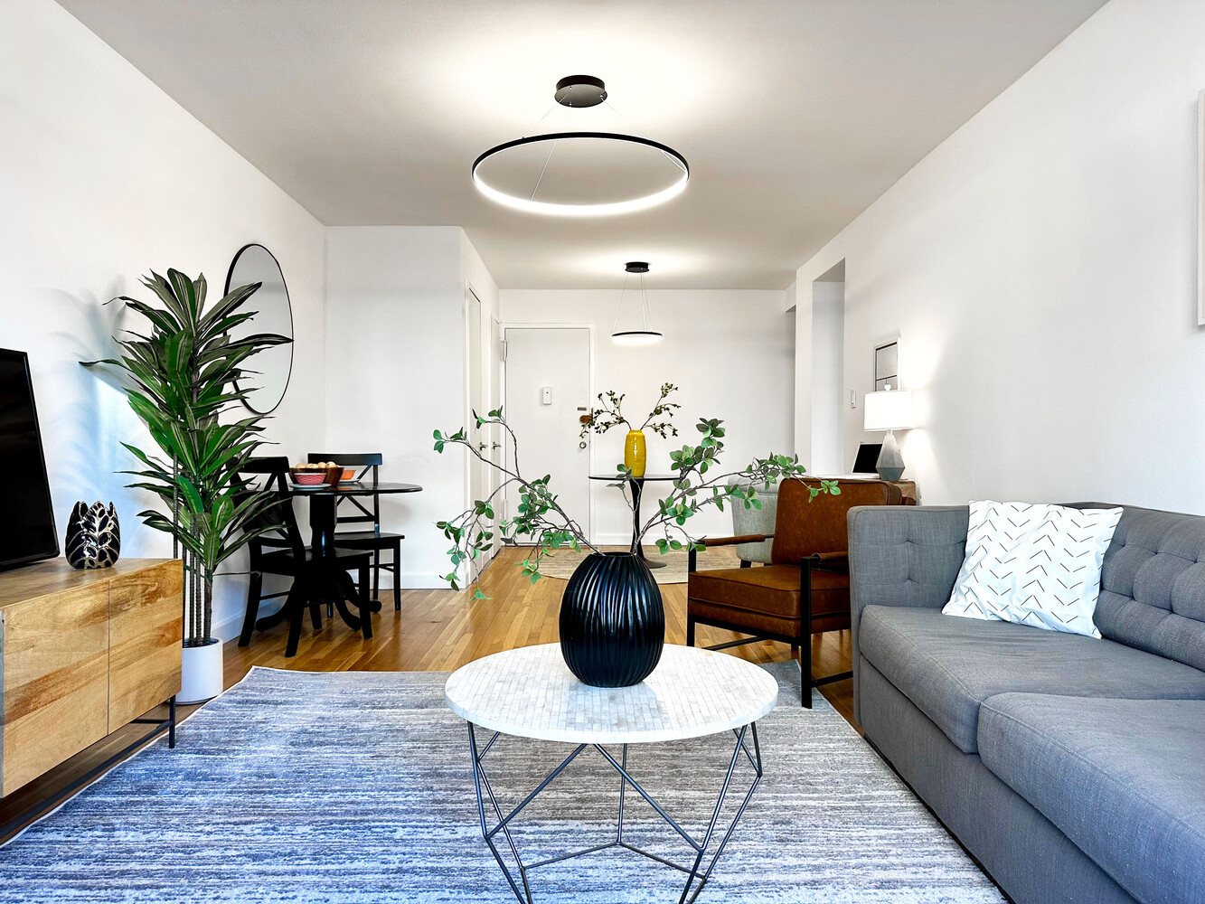 25 West 13th Street, Unit 5FN Manhattan, NY 10011 - Photo 2 of 13