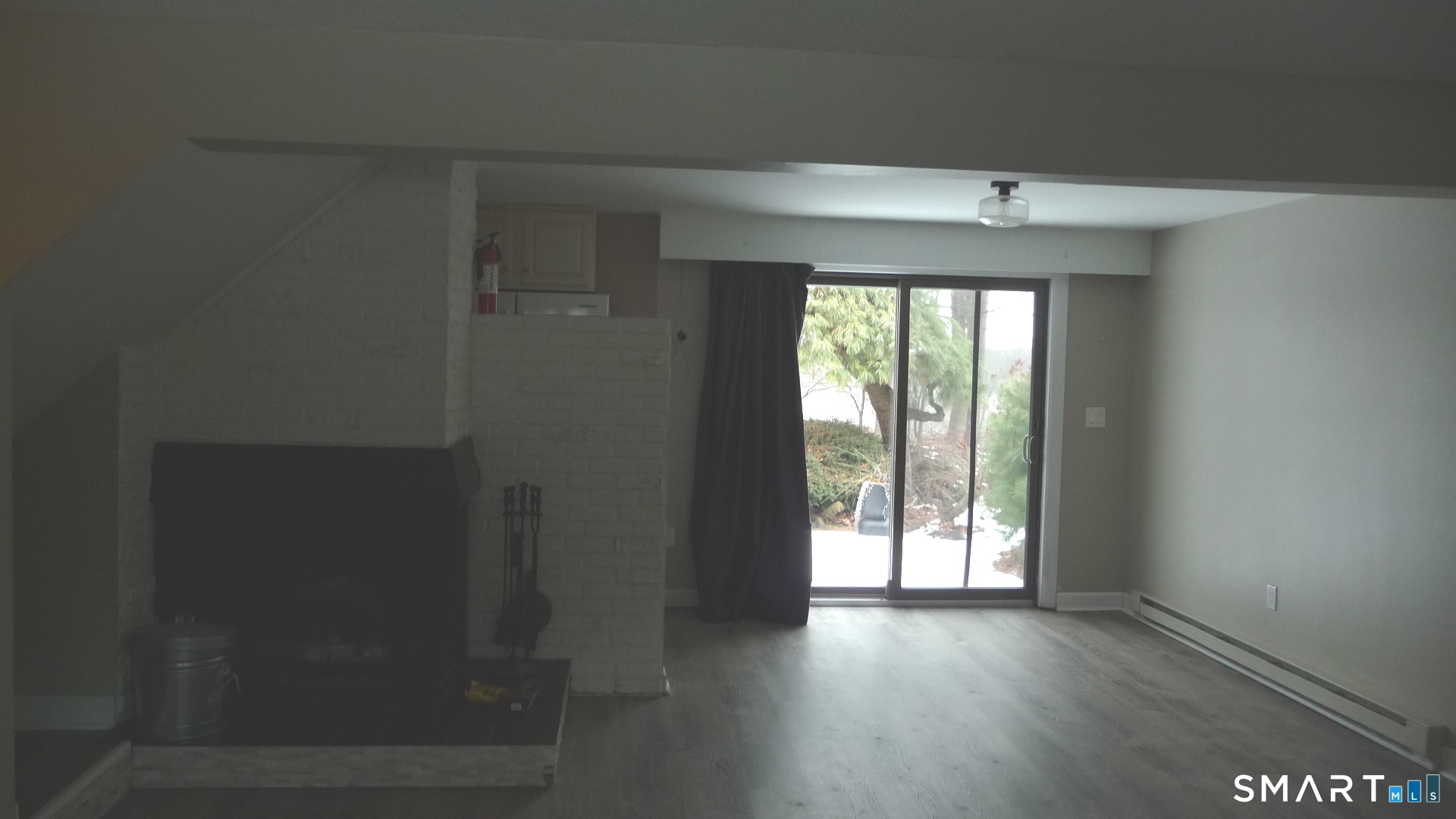 Little River Lane Middletown, CT 06457 - Photo 3 of 31