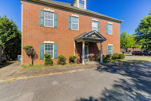 $450 | 1175 Vickery Lane, Unit 202, Cordova, TN 38016