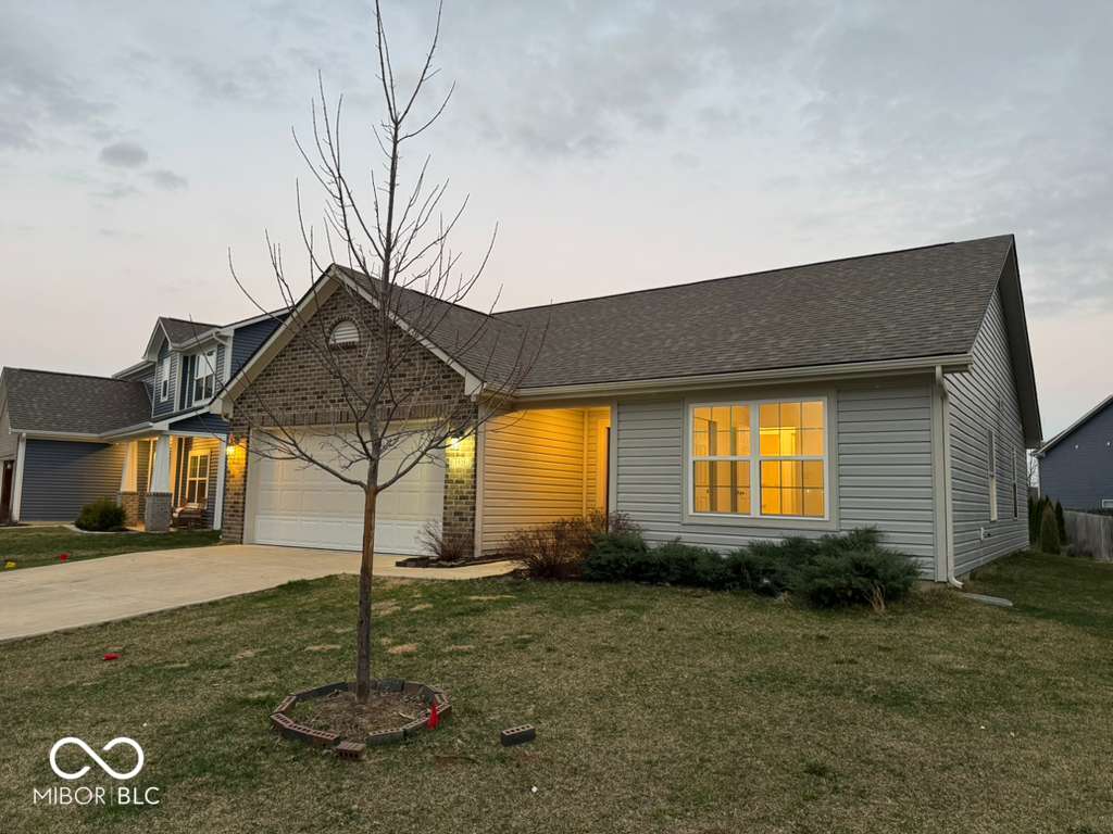 1921 Cold Springs Drive Pendleton, IN 46064 - Photo 2 of 14