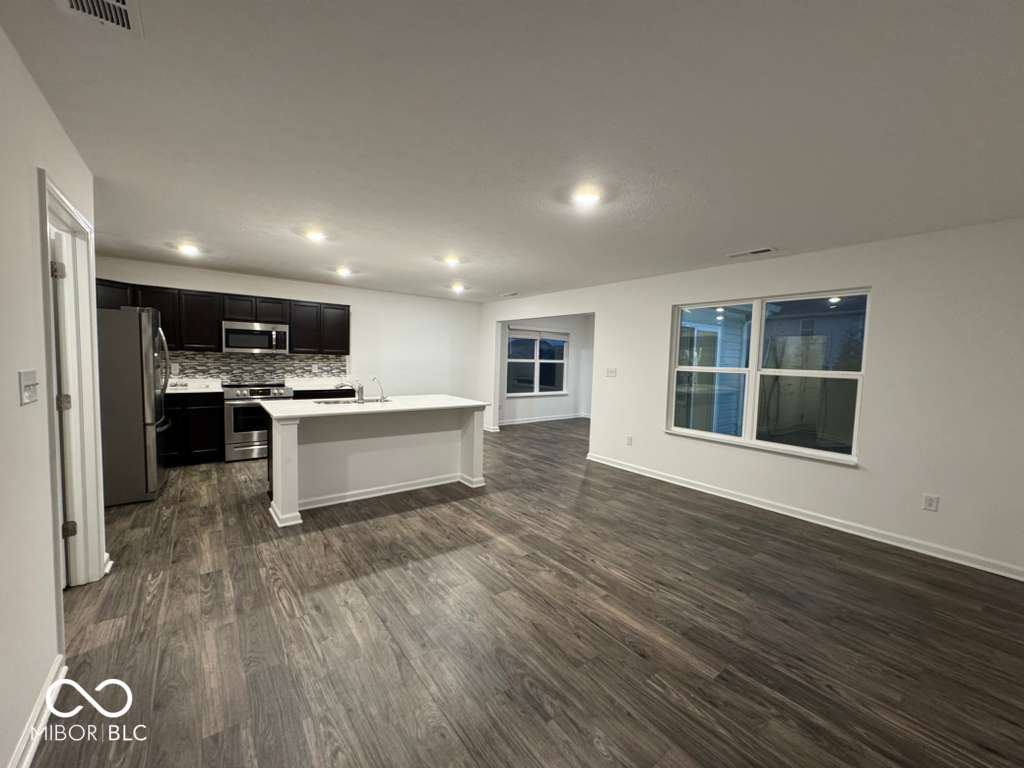 1921 Cold Springs Drive Pendleton, IN 46064 - Photo 9 of 14