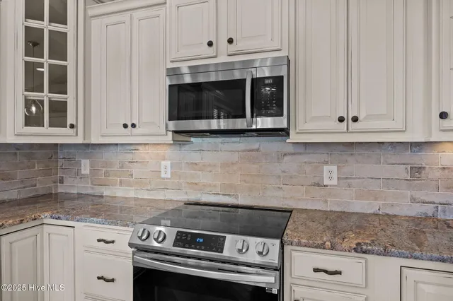 $590,000 | 4501 Lagan Circle, Winterville, NC 28590