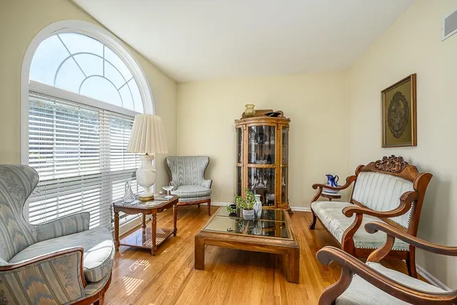 $425,000 | 12512 Pine Valley Drive, Kansas City, KS 66109