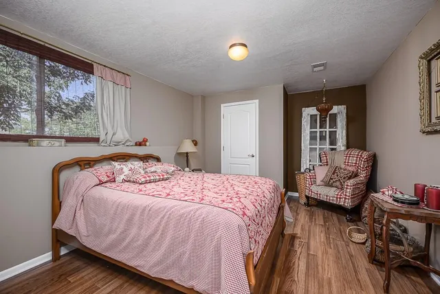 $425,000 | 12512 Pine Valley Drive, Kansas City, KS 66109