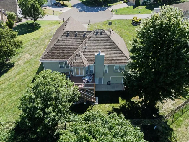 $425,000 | 12512 Pine Valley Drive, Kansas City, KS 66109
