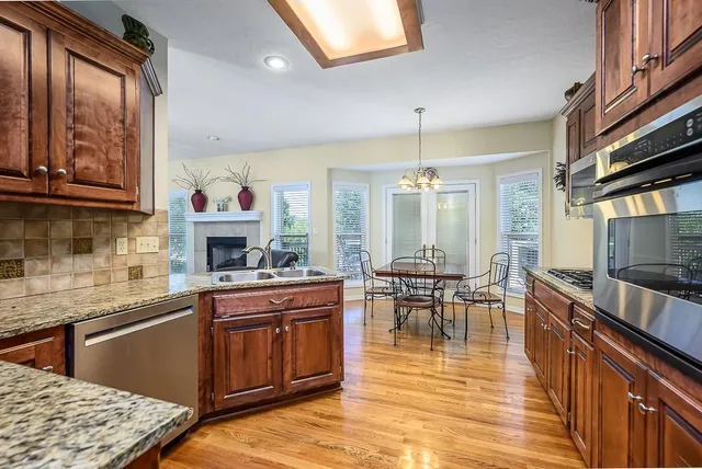 $425,000 | 12512 Pine Valley Drive, Kansas City, KS 66109