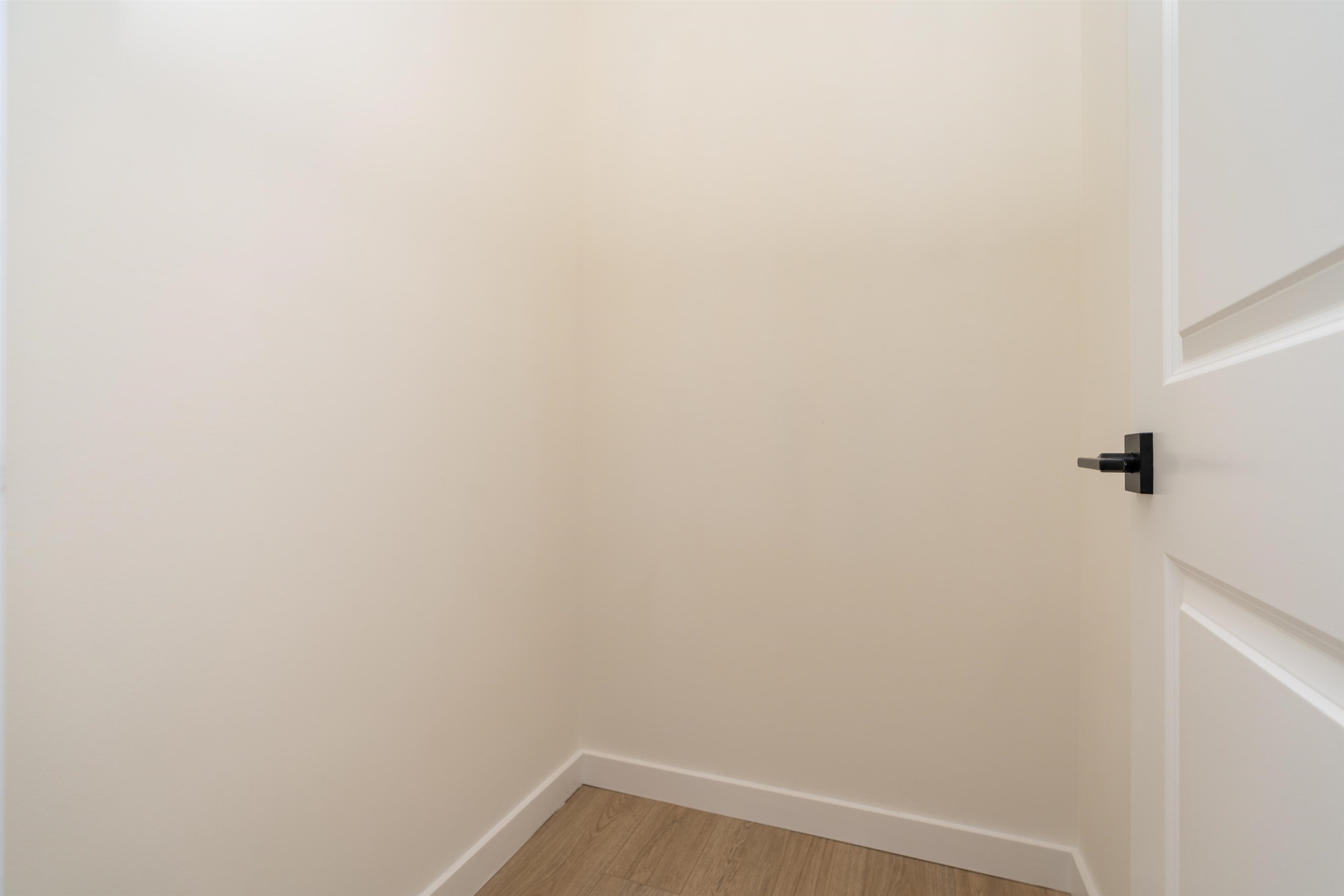 816 West 9th Street St. Augustine, FL 32084 - Photo 17 of 28 a view of a small space