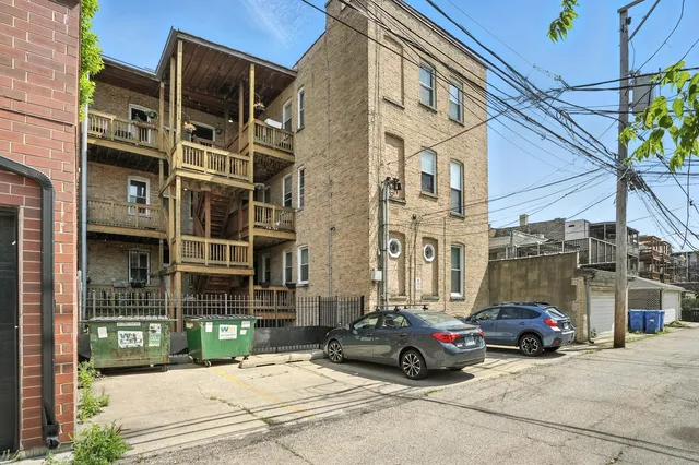 $259,900 | 1431 West Cuyler Avenue, Unit 1S, Chicago, IL 60613