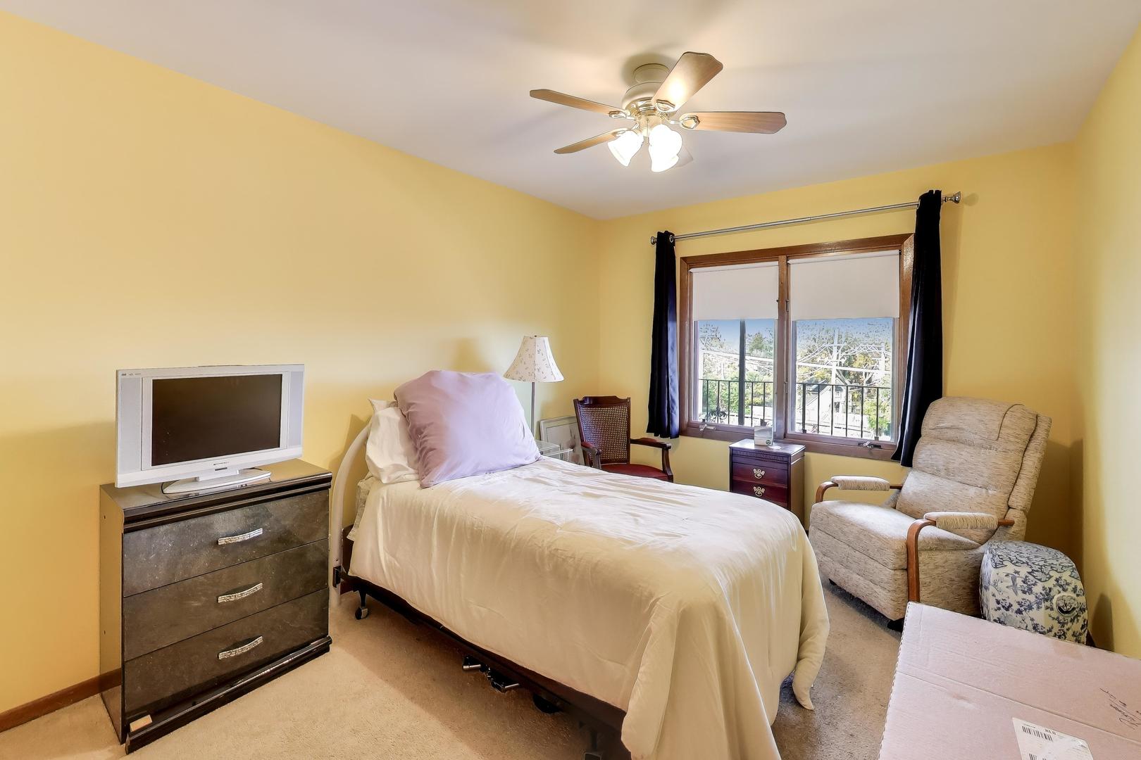 6121 North Northwest Highway, Unit 406 Chicago, IL 60631 - Photo 21 of 29