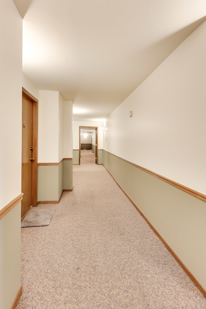 6121 North Northwest Highway, Unit 406 Chicago, IL 60631 - Photo 9 of 29