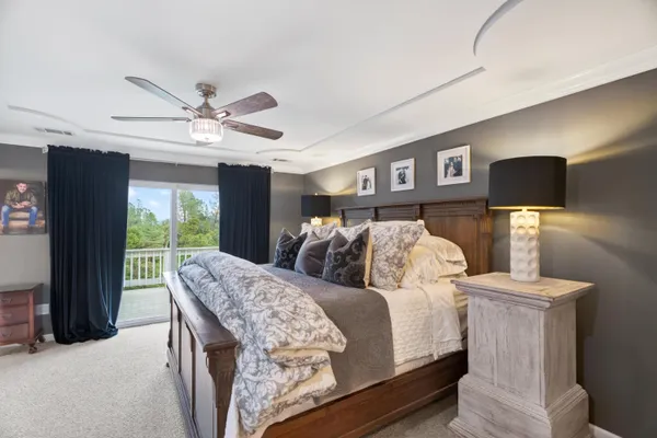 $679,000 | 8725 Landmark Circle, Redding, CA 96001