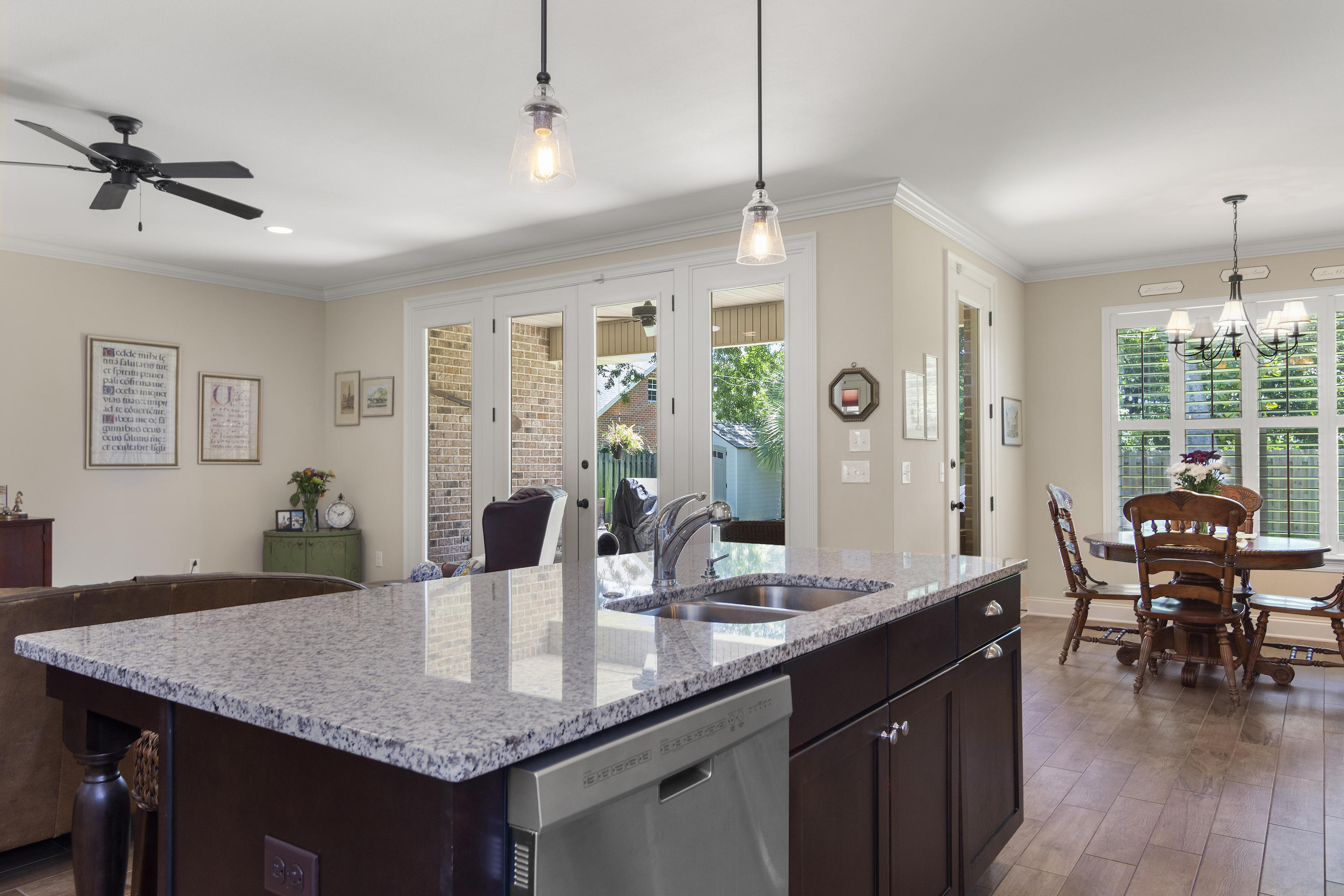 40 Pryor Road Southeast Fort Walton Beach, FL 32548 - Photo 14 of 48 40 SE Pryor Rd-12