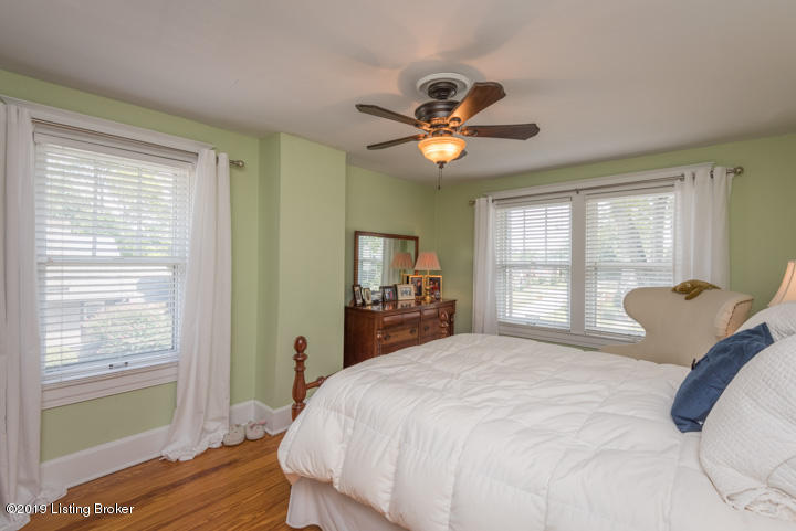 3415 Lexington Road Louisville, KY 40207 - Photo 29 of 35 043