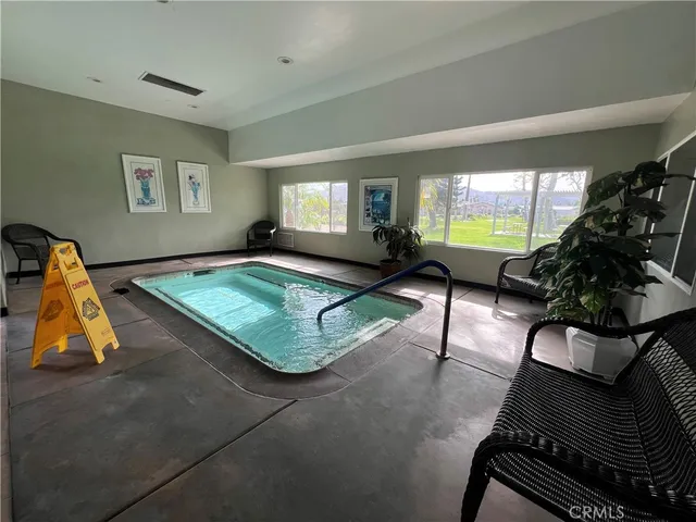 a very nice looking room with many windows