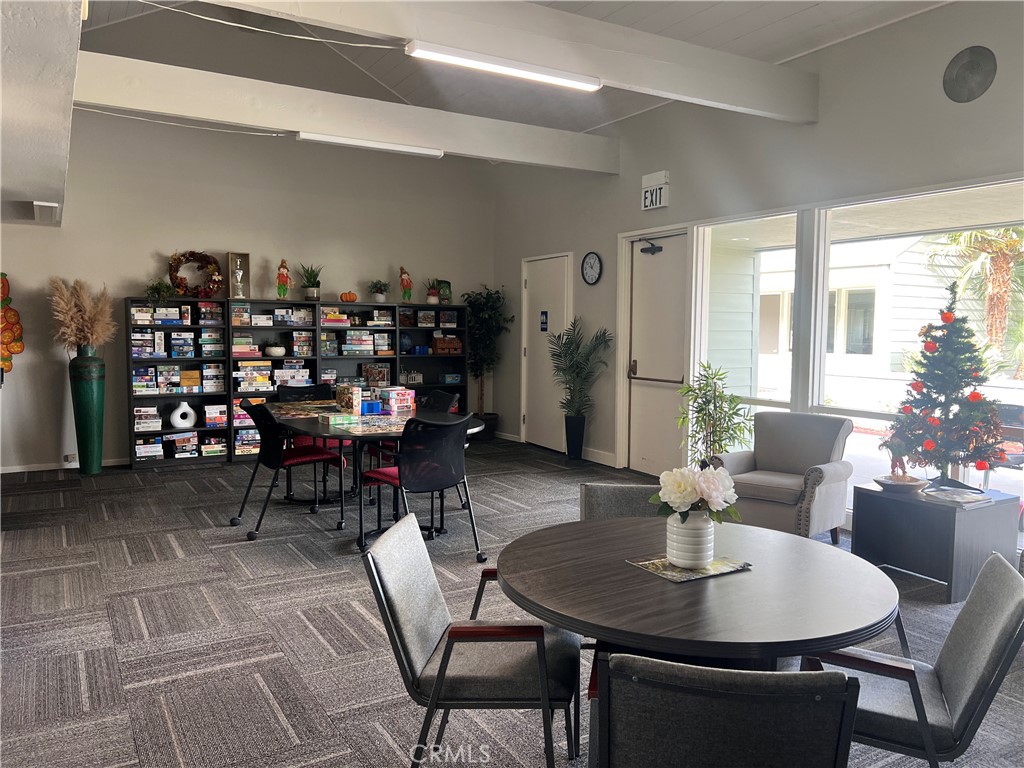 4000 Pierce, Unit 44 Riverside, CA 92505 - Photo 36 of 42 community library