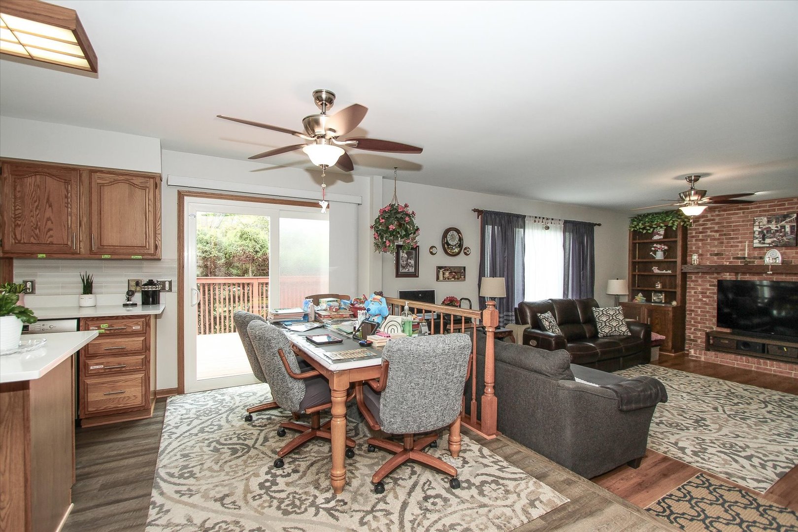 2153 Jordan Circle Elgin, IL 60123 - Photo 14 of 41