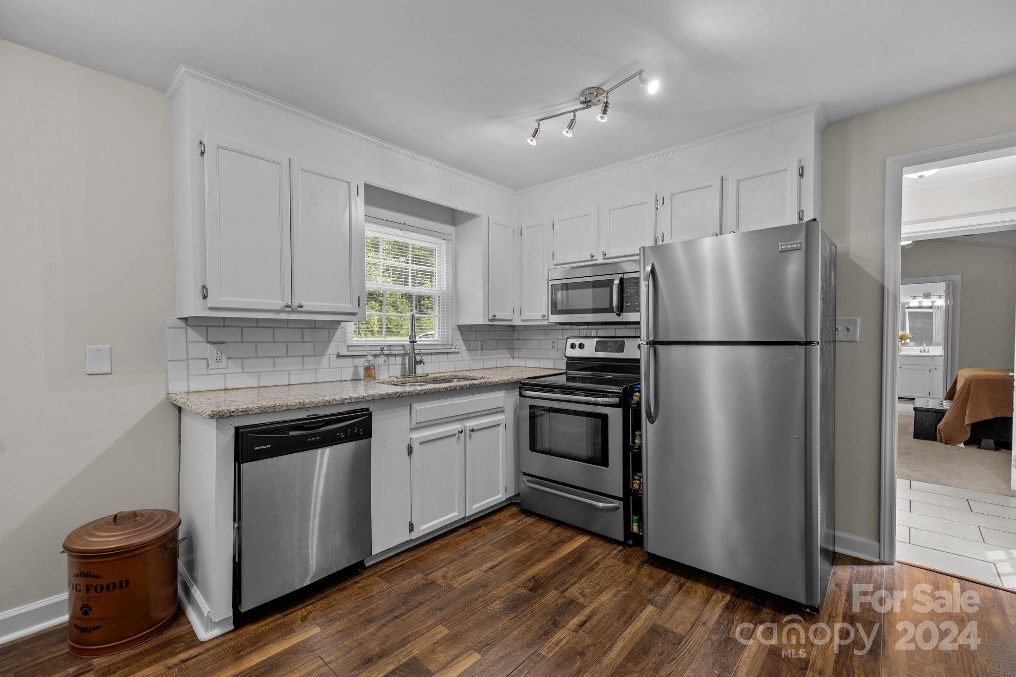 1505 Lane Road Mount Holly, NC 28120 - Photo 8 of 33 Gallery Image 8