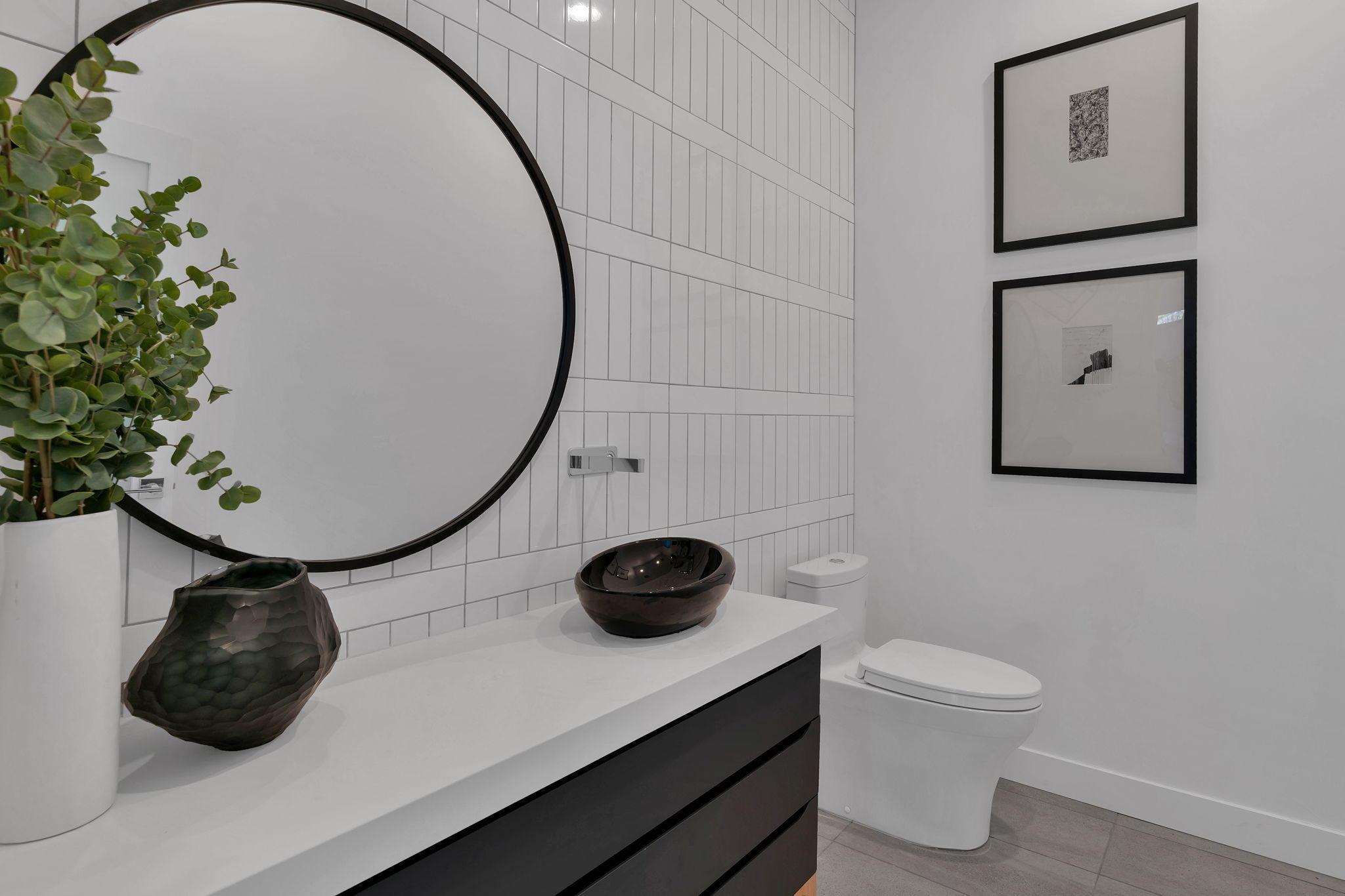 71374 Biskra Road Rancho Mirage, CA 92270 - Photo 35 of 75 a bathroom with a sink and a mirror