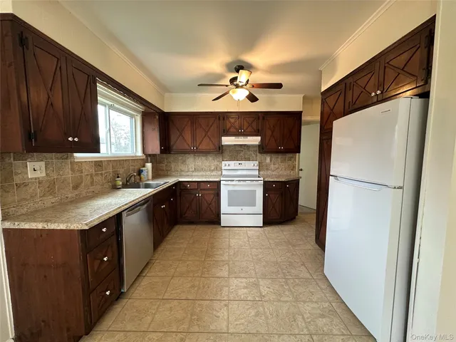 $399,000 | 159 Forest Road East, Mastic Beach, NY 11951