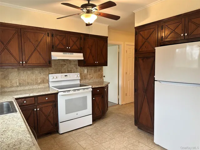 $399,000 | 159 Forest Road East, Mastic Beach, NY 11951