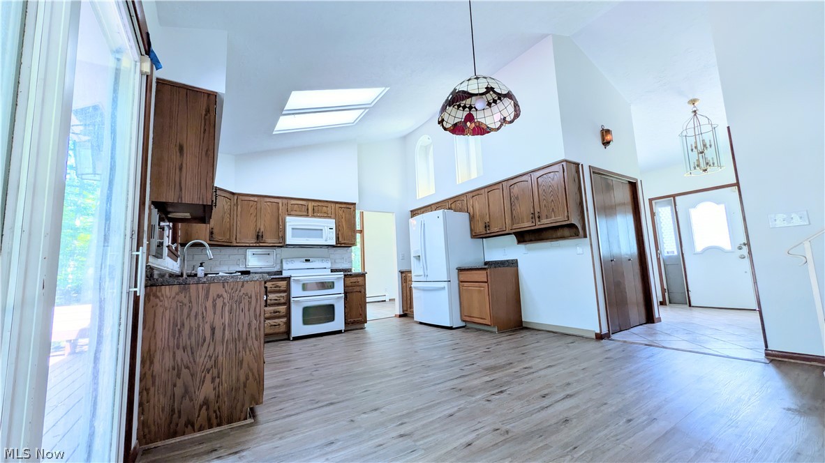 1305 Garrison Road Ashtabula, OH 44004 - Photo 5 of 49 Gallery Image 5