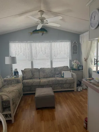 $120,000 | 1361 Overseas Highway, Unit G15, Marathon, FL 33050