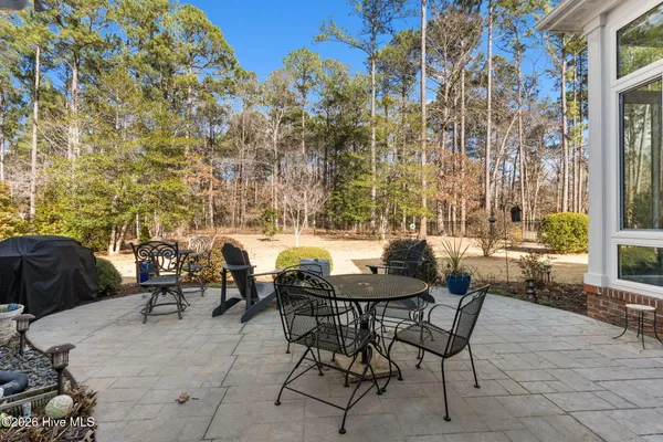 $699,900 | 644 Grovewood Lane Southeast, Bolivia, NC 28422