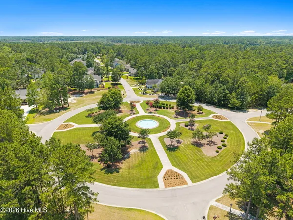 $699,900 | 644 Grovewood Lane Southeast, Bolivia, NC 28422