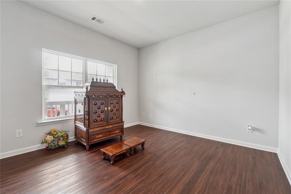 520 Edgemore Road Canton, GA 30114 - Photo 3 of 50