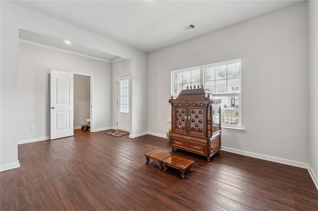 520 Edgemore Road Canton, GA 30114 - Photo 4 of 50