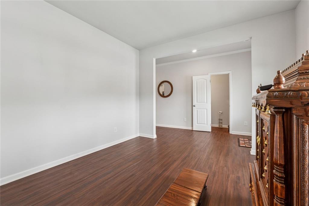 520 Edgemore Road Canton, GA 30114 - Photo 5 of 50