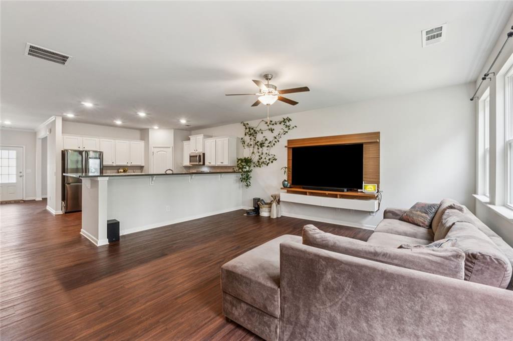 520 Edgemore Road Canton, GA 30114 - Photo 9 of 50