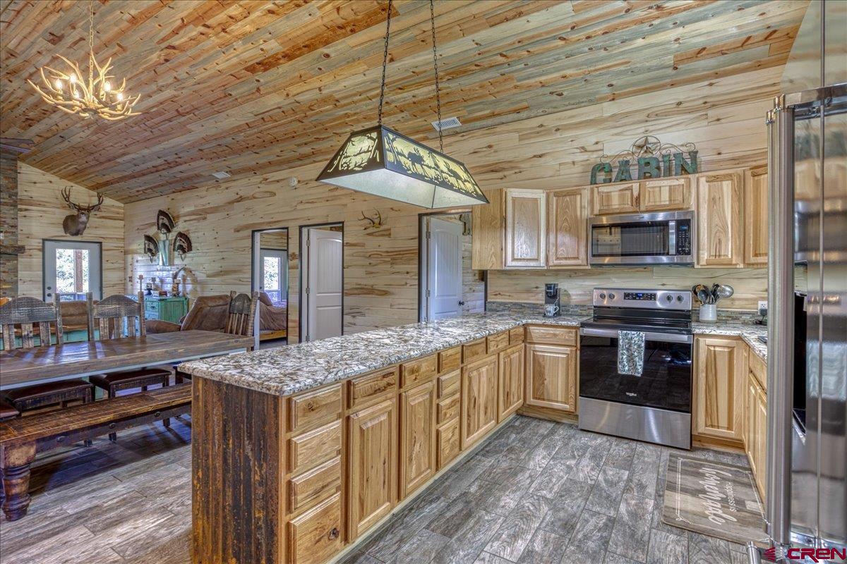 1798 Ranchland Drive Pagosa Springs, CO 81147 - Photo 4 of 45